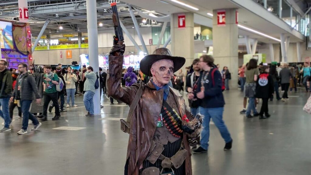 4492552 Paxcosplay.jpg