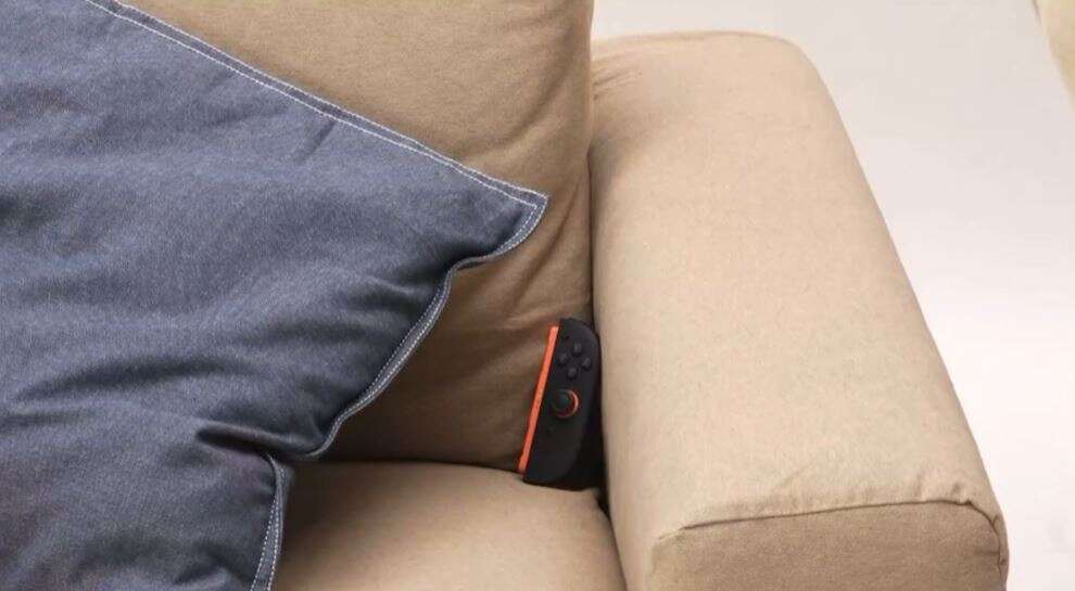 4496407 joy con.jpg