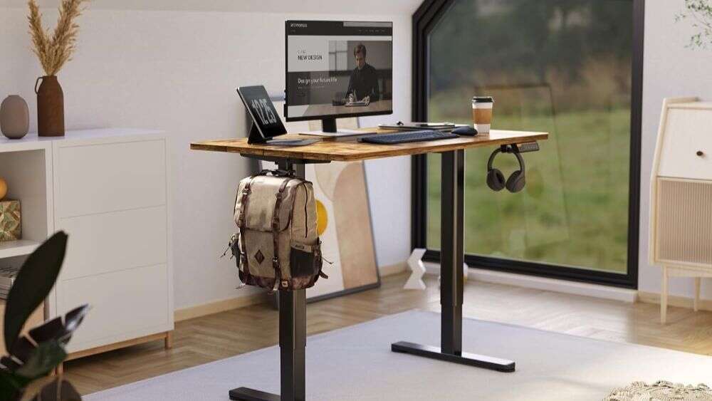 4565585 budgetstandingdesk.jpg
